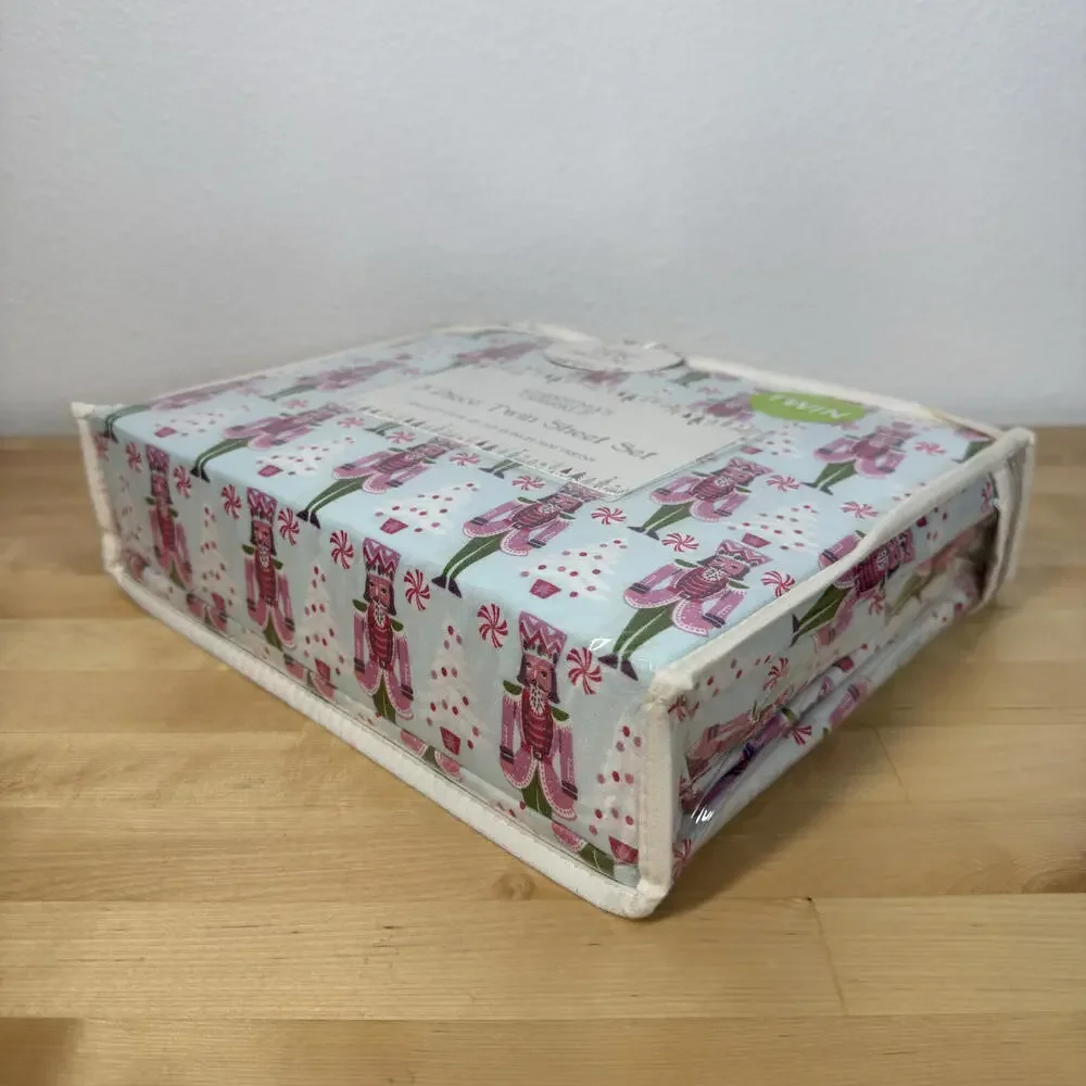 Christmas 3 Piece‎ Twin Sheet Set Nutcracker Holiday Pattern White Trees